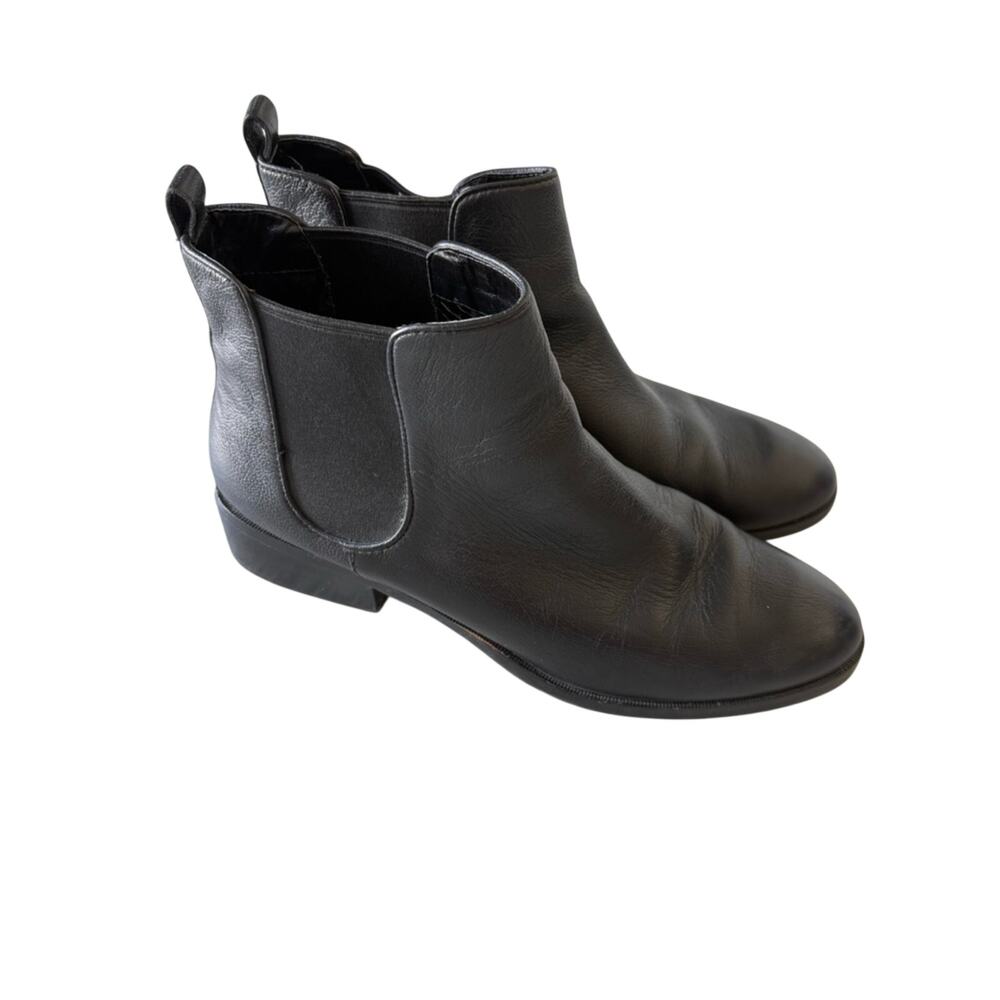 Cole Haan Landsman leather ankle boots women’s size 10